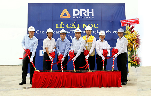 DRH  Holdings cất nóc dự án D-Vela